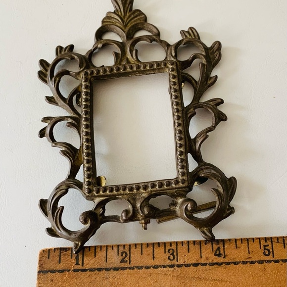 Ornate Victorian Cost Metal Small Frame - Picture 3 of 8